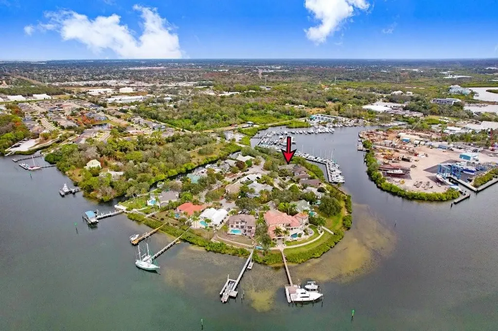 1161 Marina Drive Tarpon Springs FL 34689