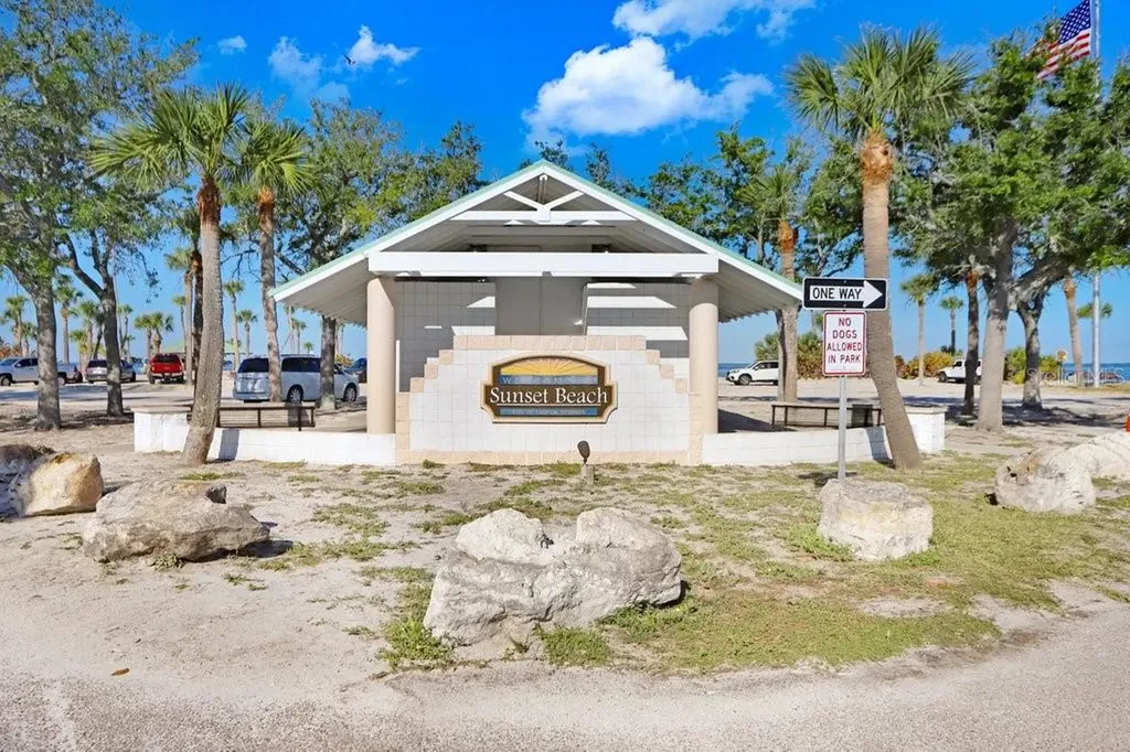 1161 Marina Drive Tarpon Springs FL 34689
