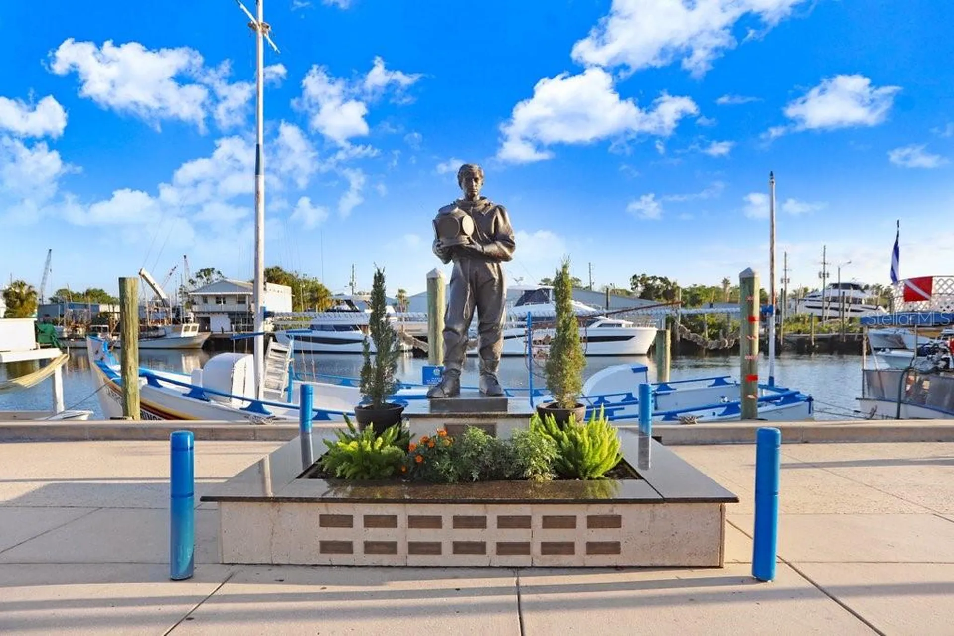 1161 Marina Drive Tarpon Springs FL 34689