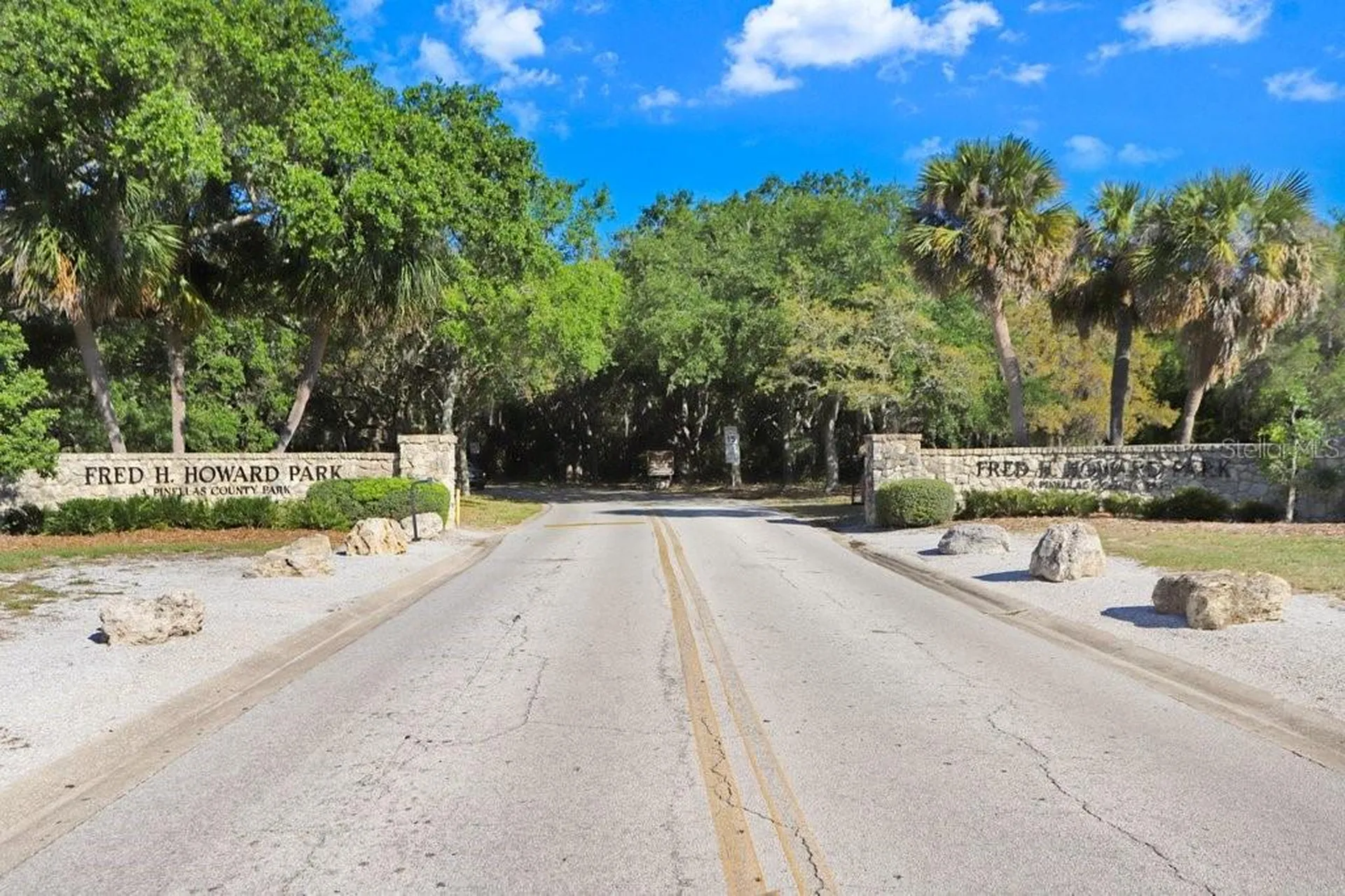 1161 Marina Drive Tarpon Springs FL 34689