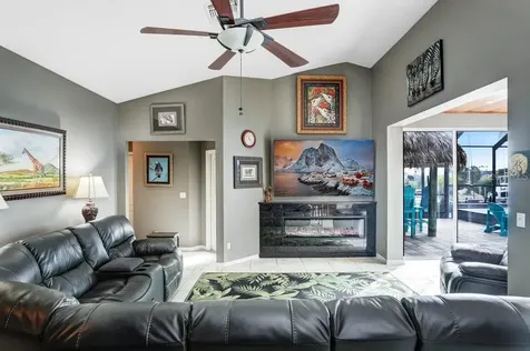 1161 Marina Drive Tarpon Springs FL 34689