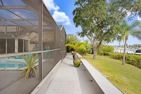 1161 Marina Drive Tarpon Springs FL 34689