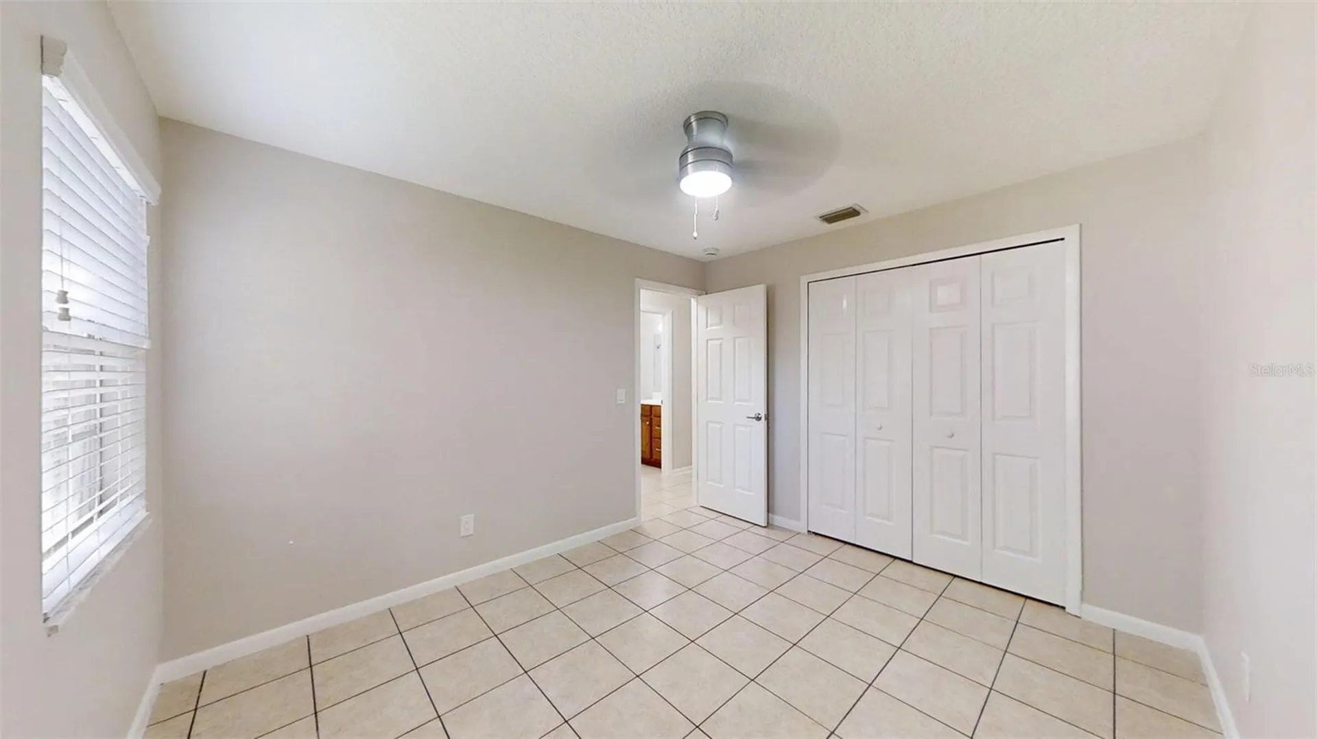 224 W Mcclendon Street Lady Lake FL 32159