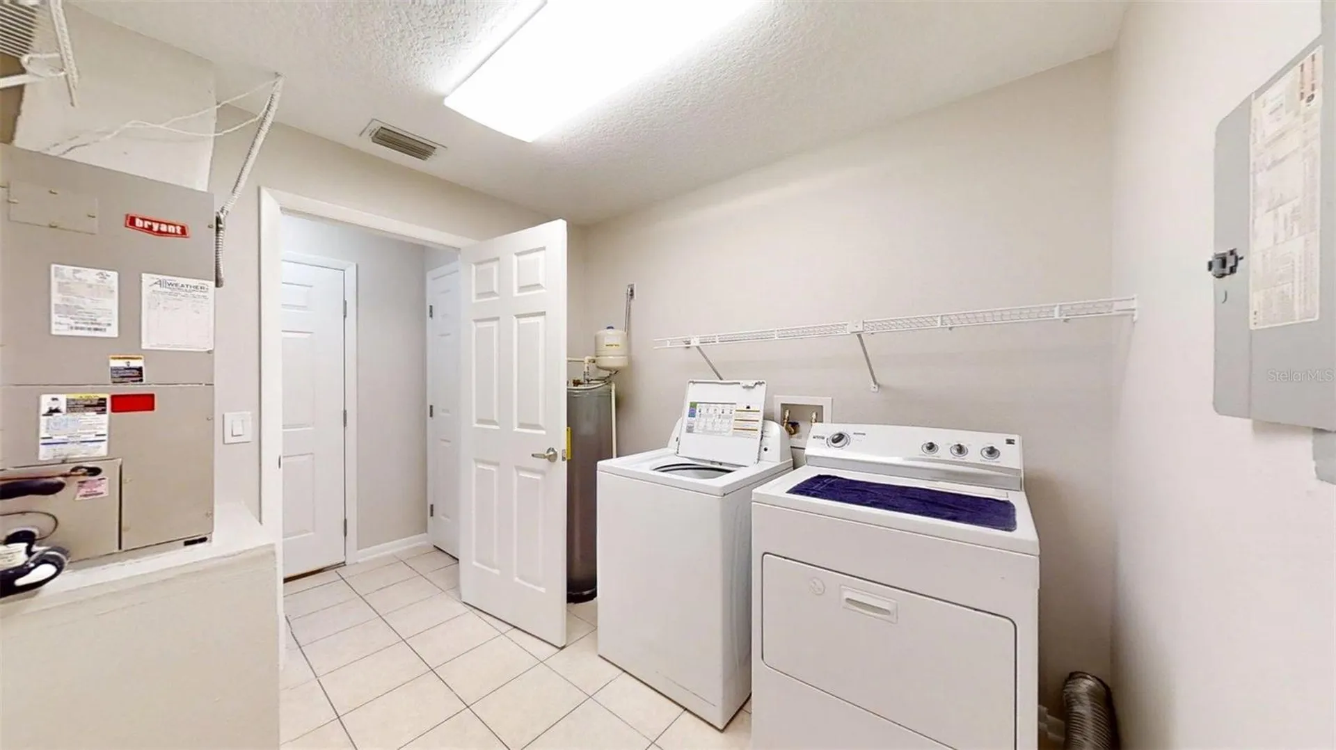 224 W Mcclendon Street Lady Lake FL 32159
