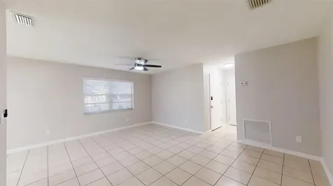224 W Mcclendon Street Lady Lake FL 32159