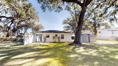 224 W Mcclendon Street Lady Lake FL 32159