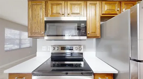 224 W Mcclendon Street Lady Lake FL 32159