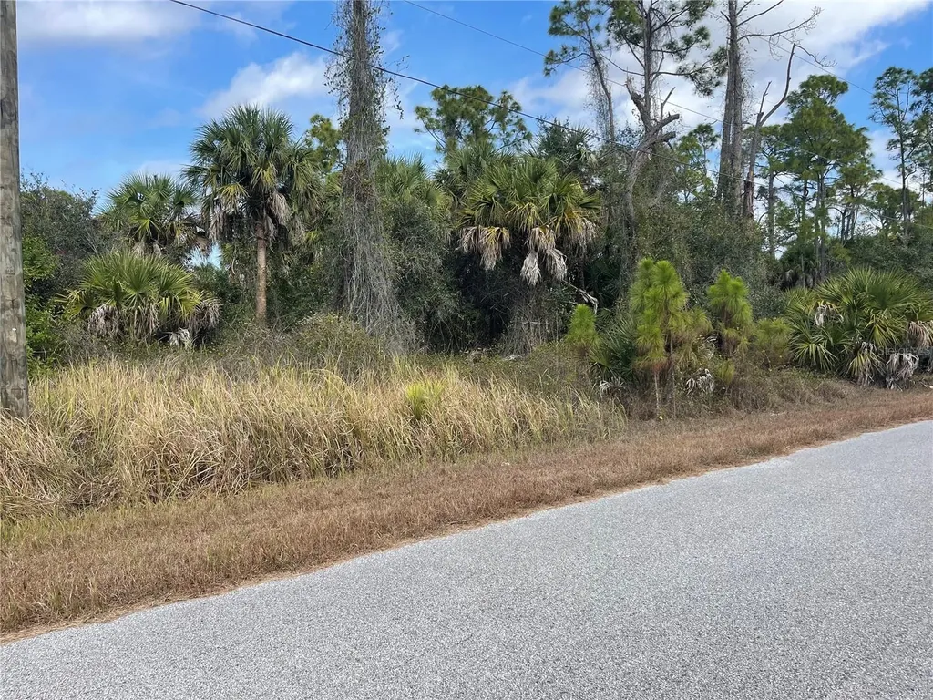 Lot 13 Bartlett Avenue North Port FL 34288