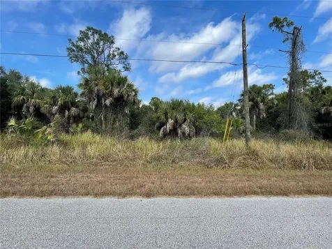 Lot 13 Bartlett Avenue North Port FL 34288
