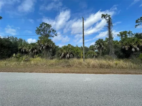 Lot 13 Bartlett Avenue North Port FL 34288