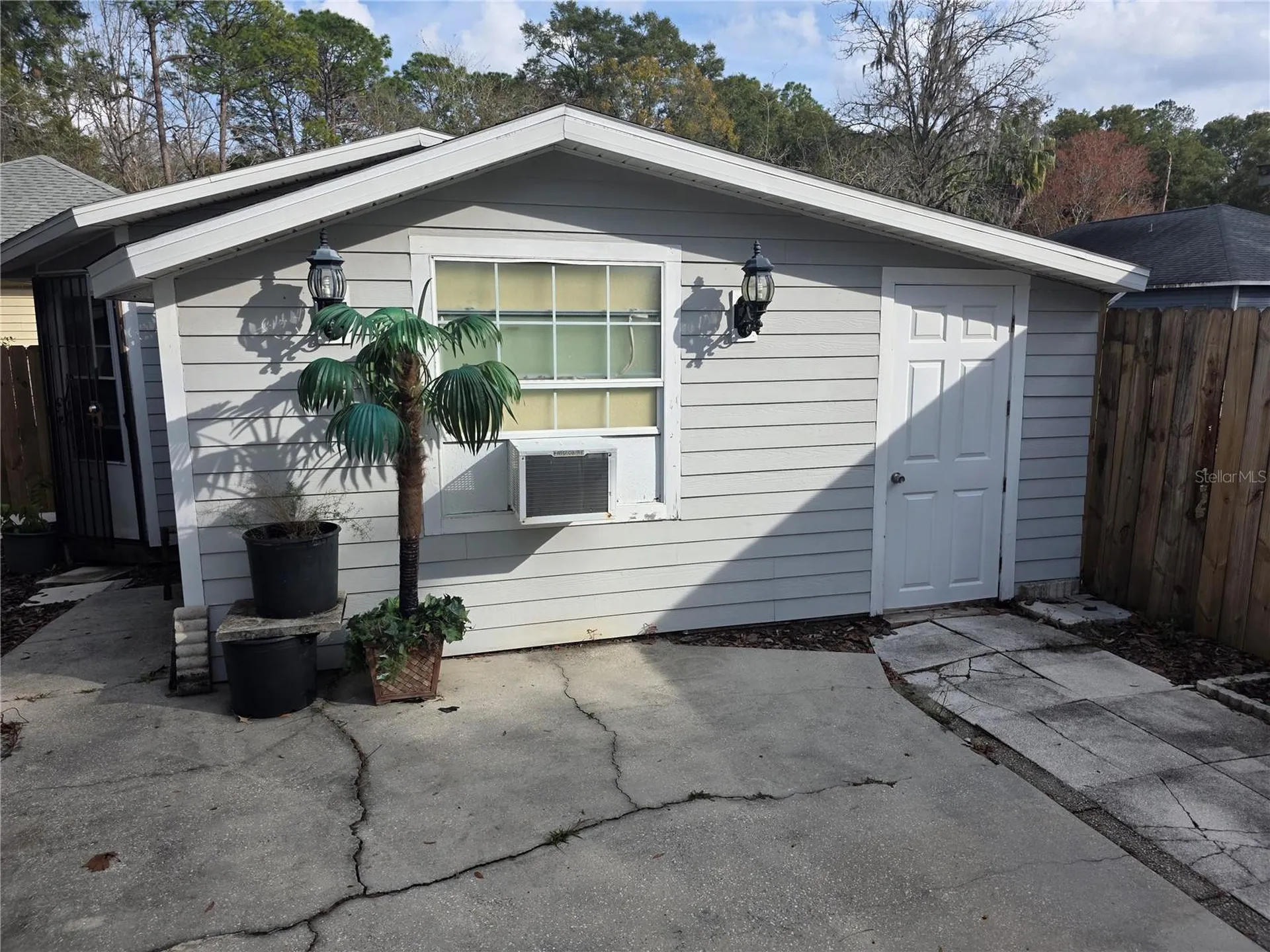 1931 SW 73rd Street Gainesville FL 32607