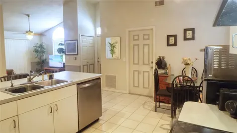1931 SW 73rd Street Gainesville FL 32607