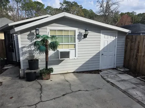 1931 SW 73rd Street Gainesville FL 32607