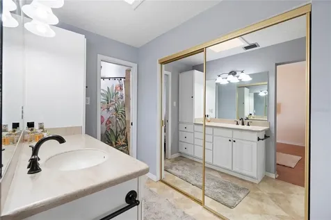 5059 Jamaica Circle Orlando FL 32808