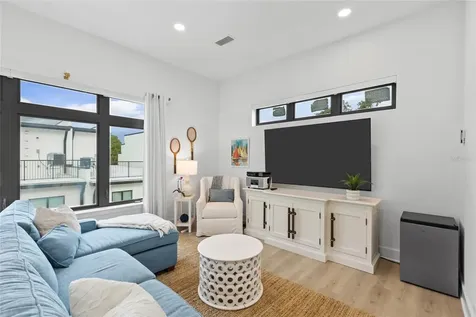 758 Highland Avenue Orlando FL 32803