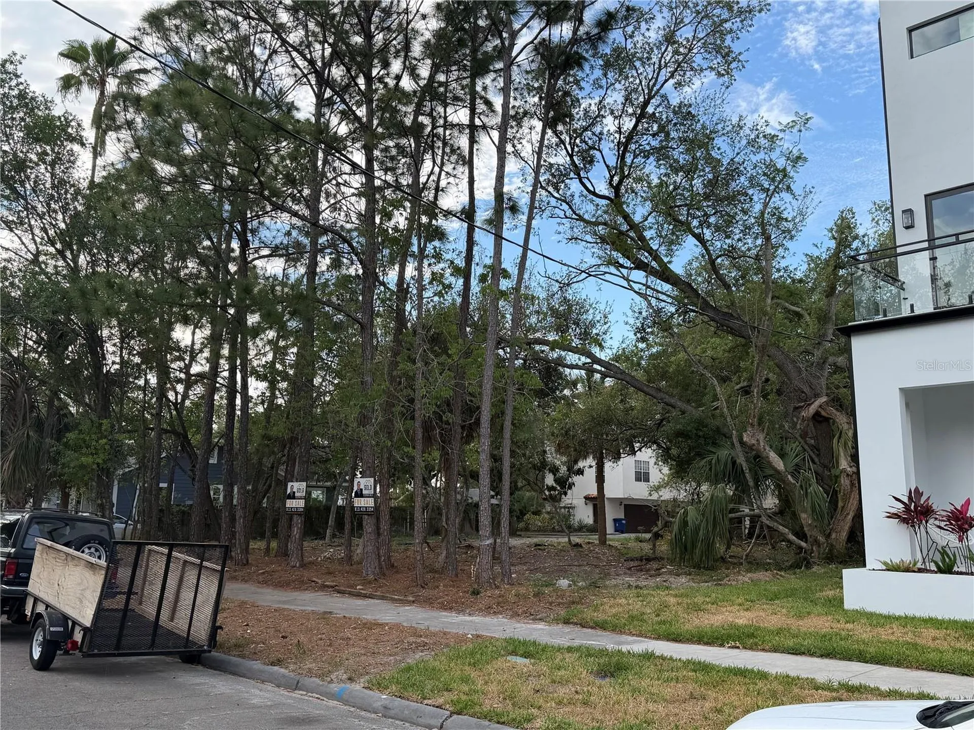 2318 W North B Street Tampa FL 33609