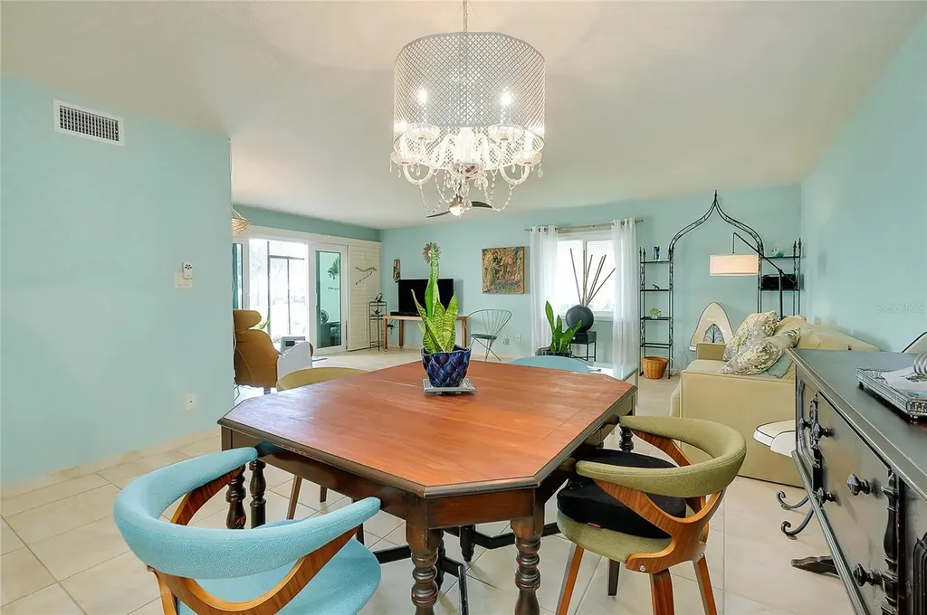 4234 Gulf Of Mexico Drive Longboat Key FL 34228