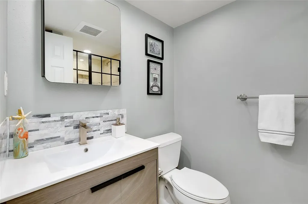 4234 Gulf Of Mexico Drive Longboat Key FL 34228