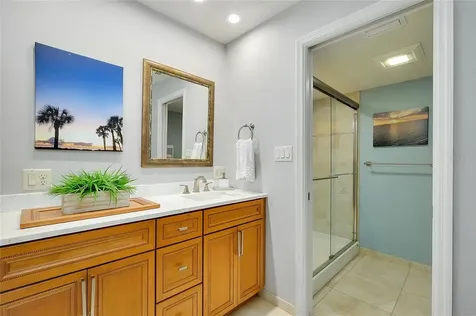 4234 Gulf Of Mexico Drive Longboat Key FL 34228