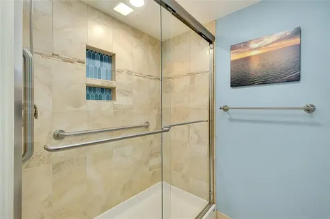 4234 Gulf Of Mexico Drive Longboat Key FL 34228