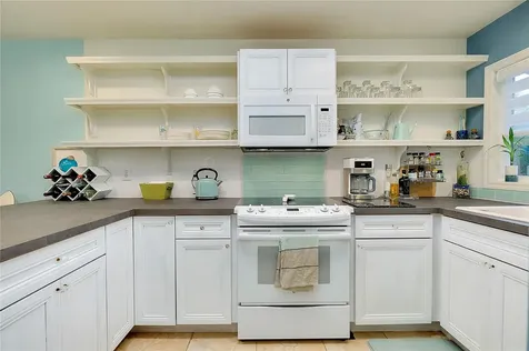 4234 Gulf Of Mexico Drive Longboat Key FL 34228