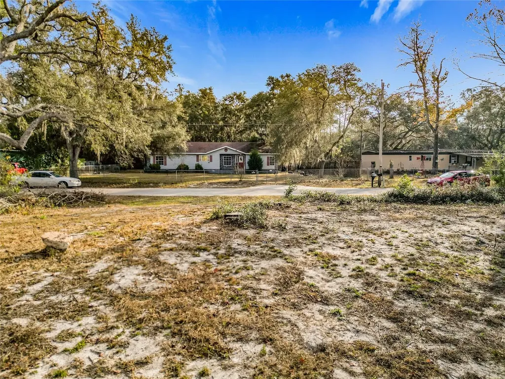 202 NE 72nd Terrace Ocala FL 34470