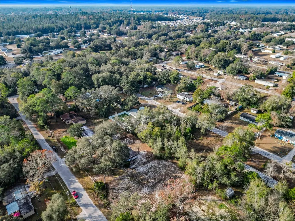 202 NE 72nd Terrace Ocala FL 34470