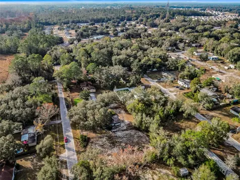 202 NE 72nd Terrace Ocala FL 34470