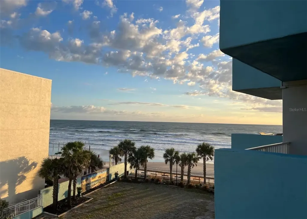 313 S Atlantic Avenue Daytona Beach FL 32118