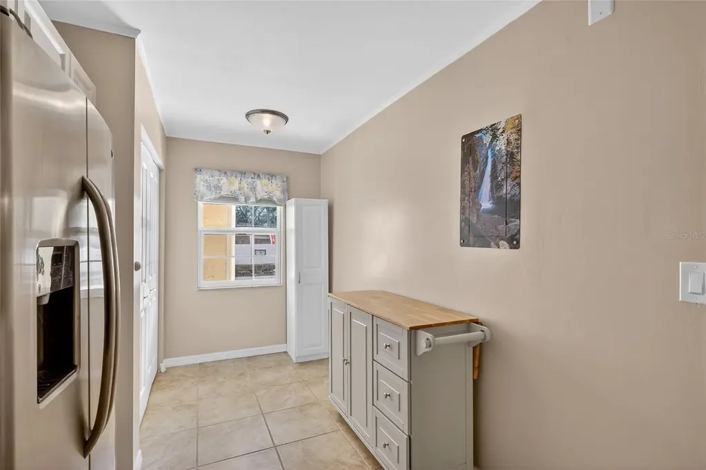 7880 Palm Aire Lane Sarasota FL 34243