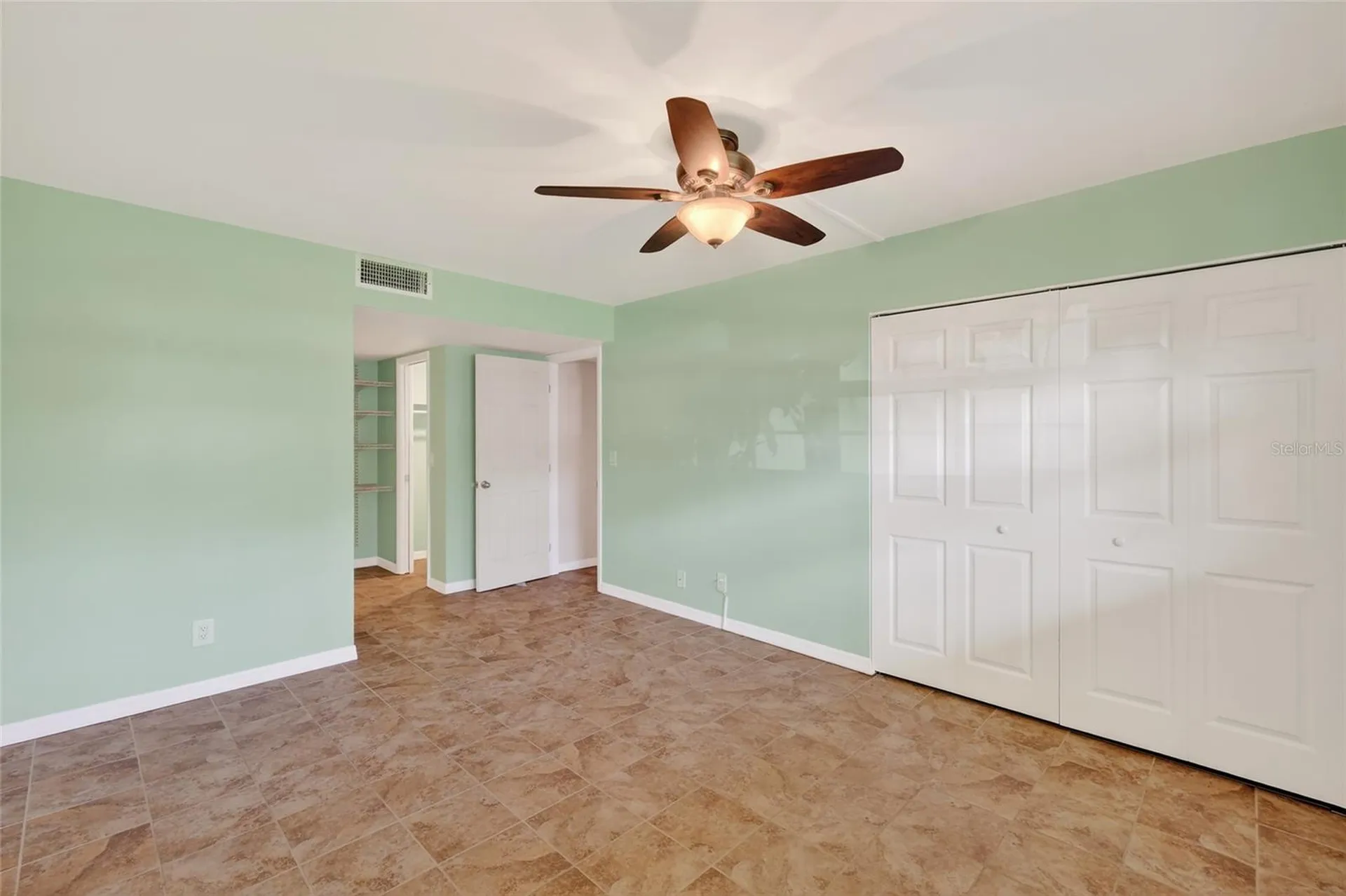 7880 Palm Aire Lane Sarasota FL 34243