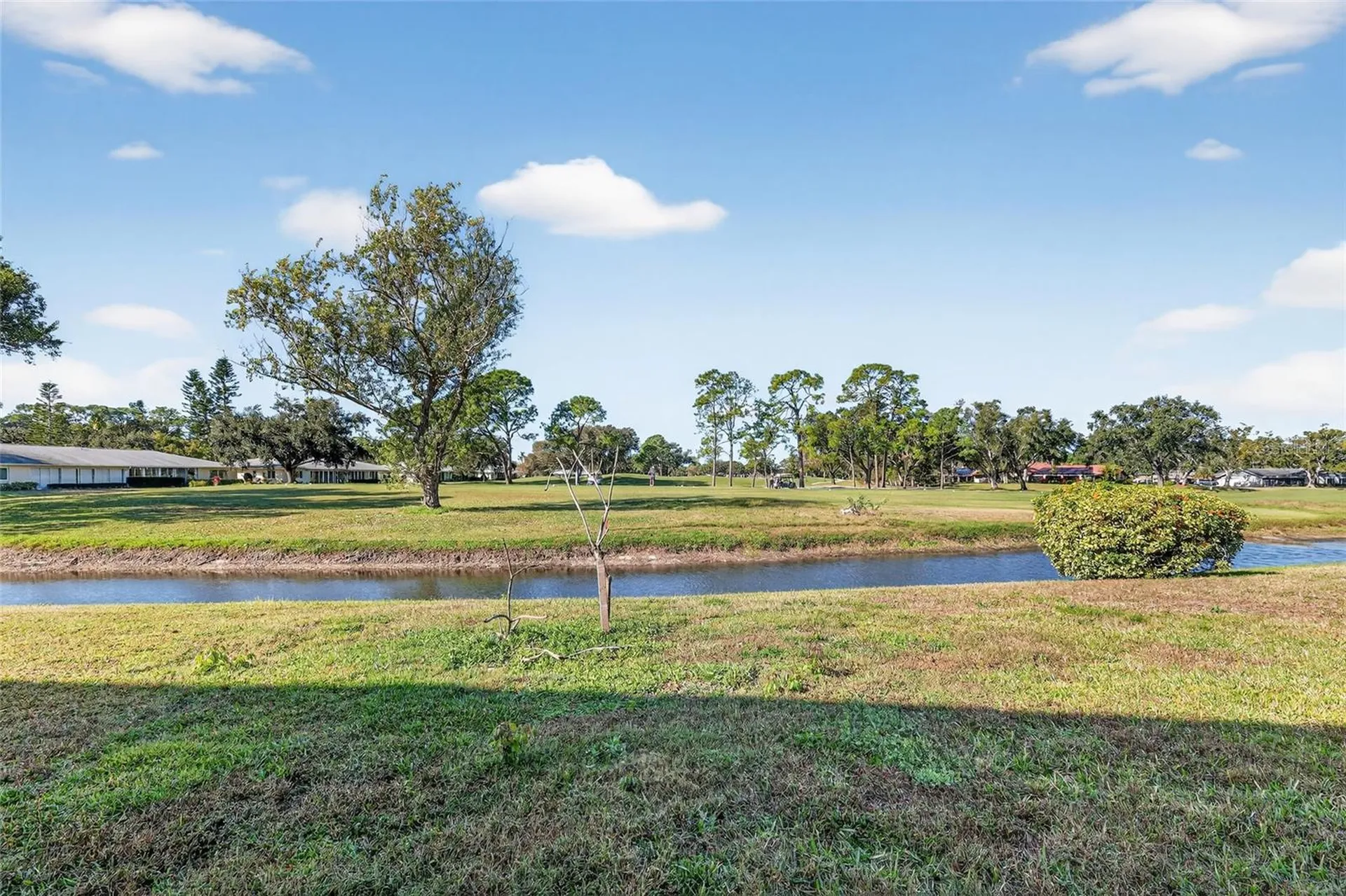 7880 Palm Aire Lane Sarasota FL 34243
