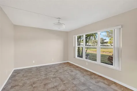 7880 Palm Aire Lane Sarasota FL 34243