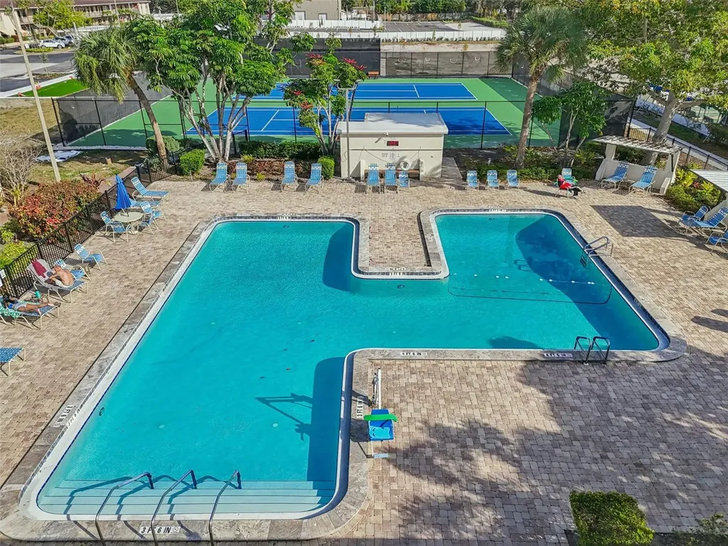 5623 80th Street N St Petersburg FL 33709