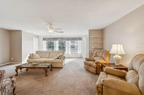 5623 80th Street N St Petersburg FL 33709