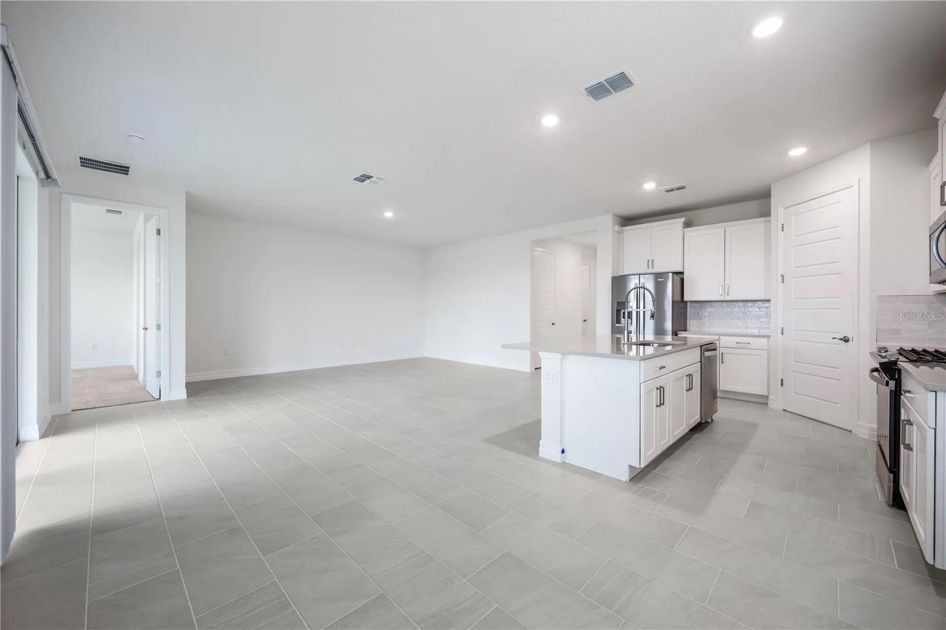 3944 Kennebunk Loop Mount Dora FL 32757