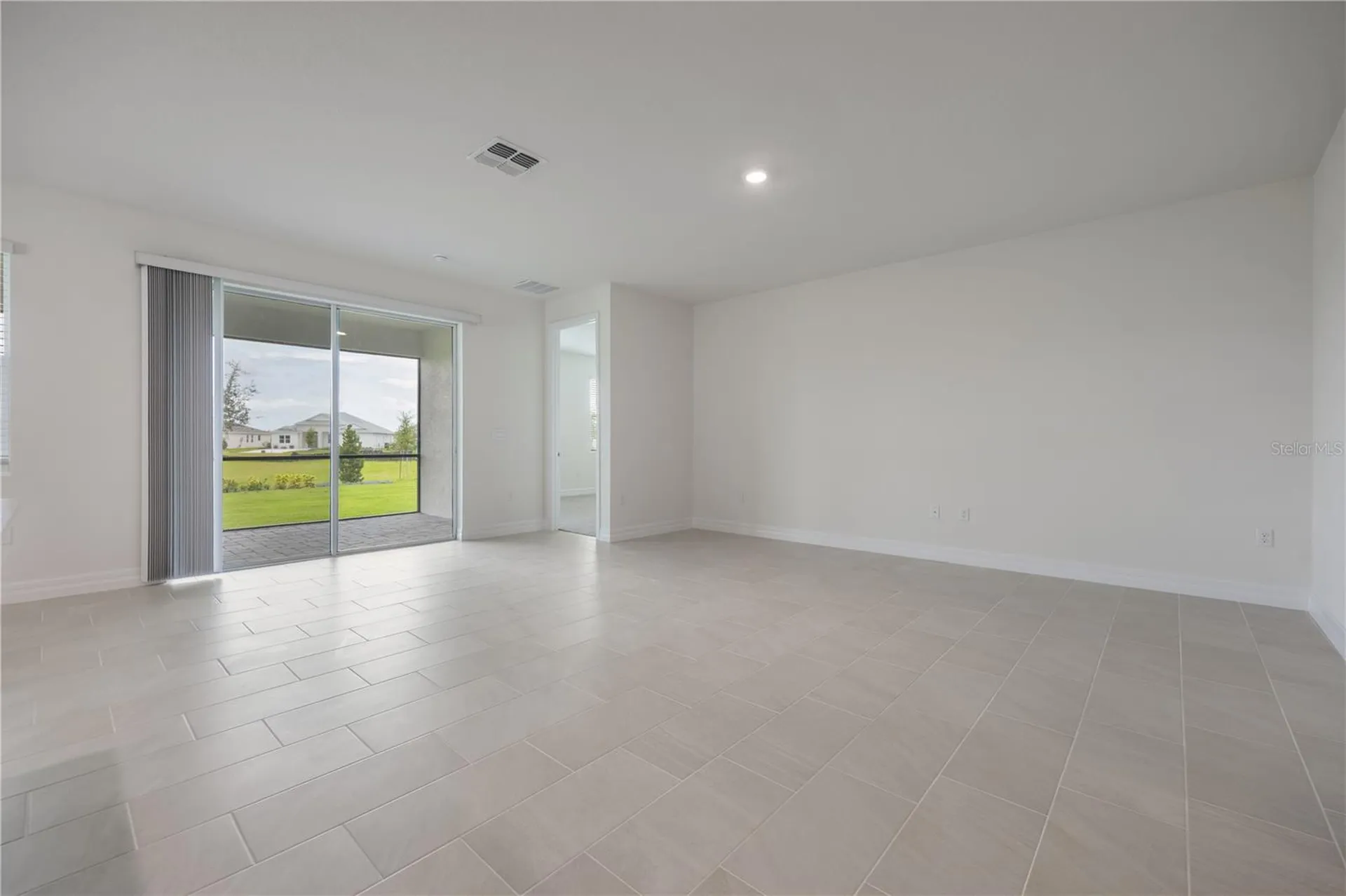 3944 Kennebunk Loop Mount Dora FL 32757