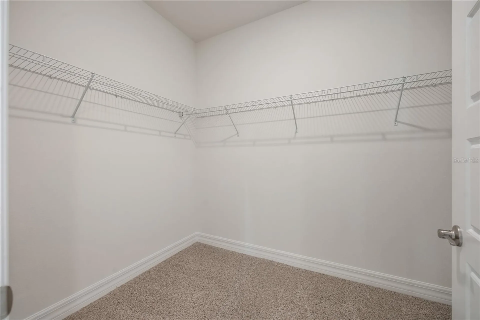 3944 Kennebunk Loop Mount Dora FL 32757
