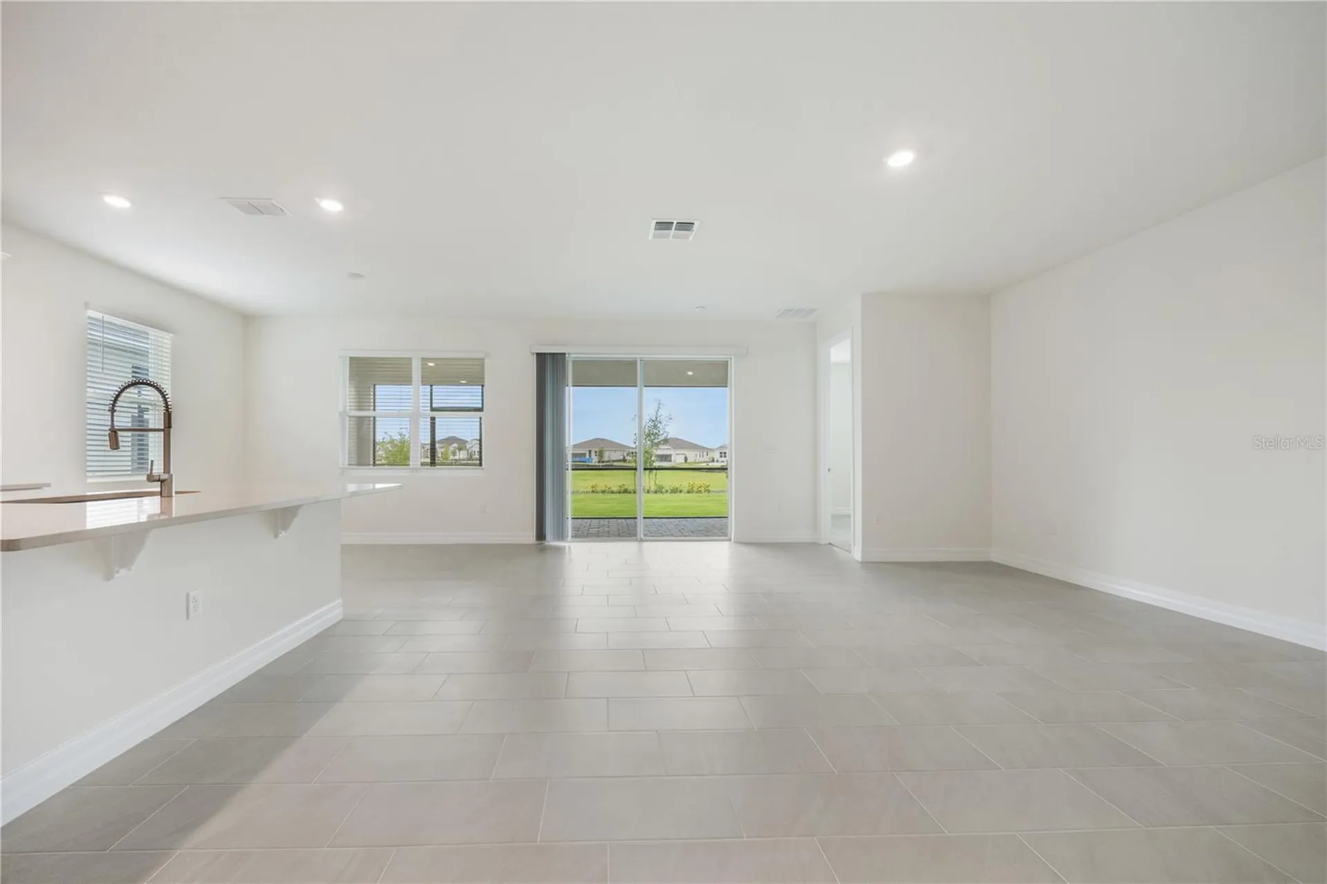3944 Kennebunk Loop Mount Dora FL 32757