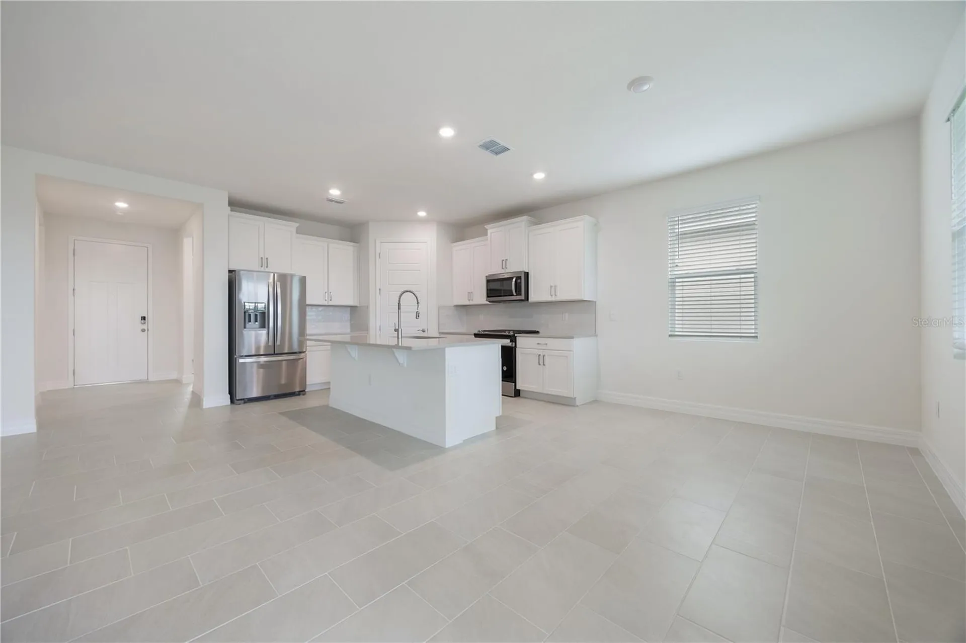 3944 Kennebunk Loop Mount Dora FL 32757