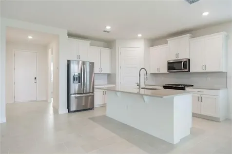 3944 Kennebunk Loop Mount Dora FL 32757