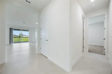 3944 Kennebunk Loop Mount Dora FL 32757
