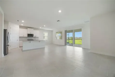 3944 Kennebunk Loop Mount Dora FL 32757