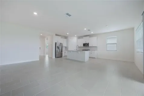 3944 Kennebunk Loop Mount Dora FL 32757