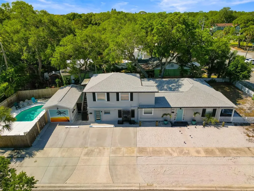 3631 Park Street N St Petersburg FL 33710
