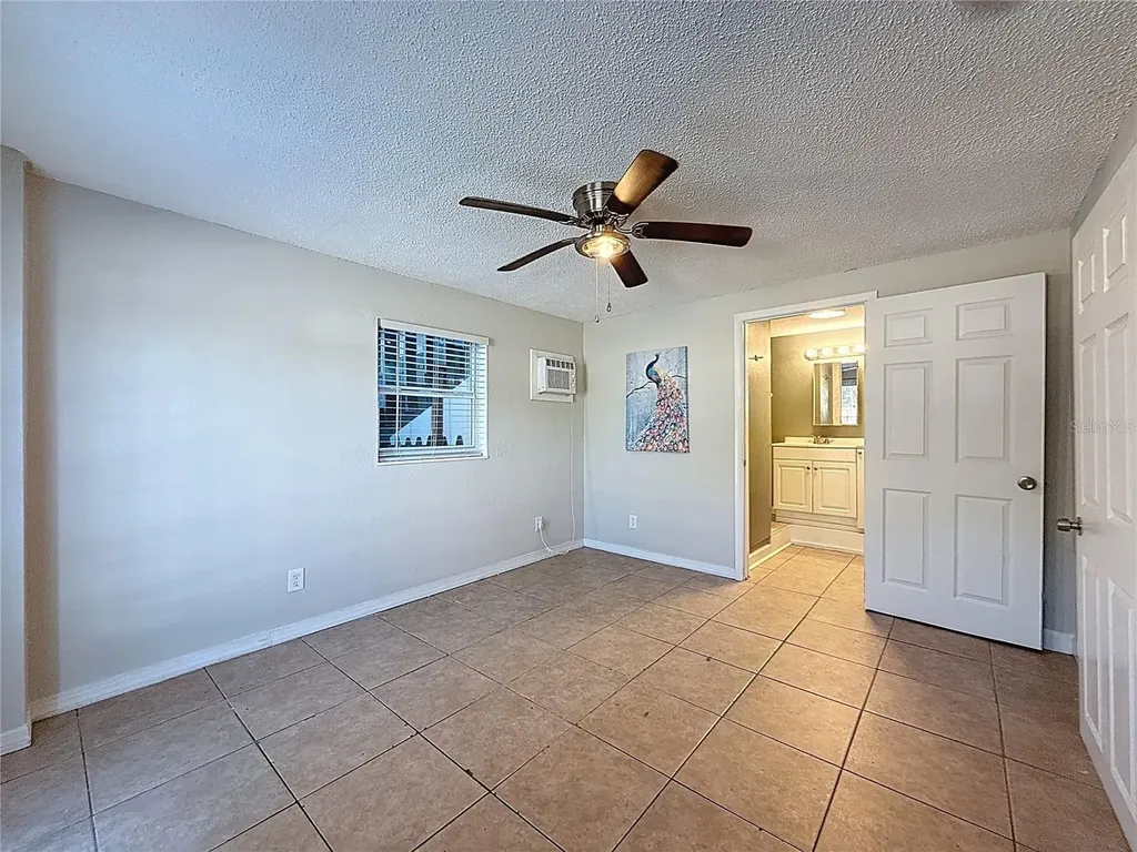 3631 Park Street N St Petersburg FL 33710