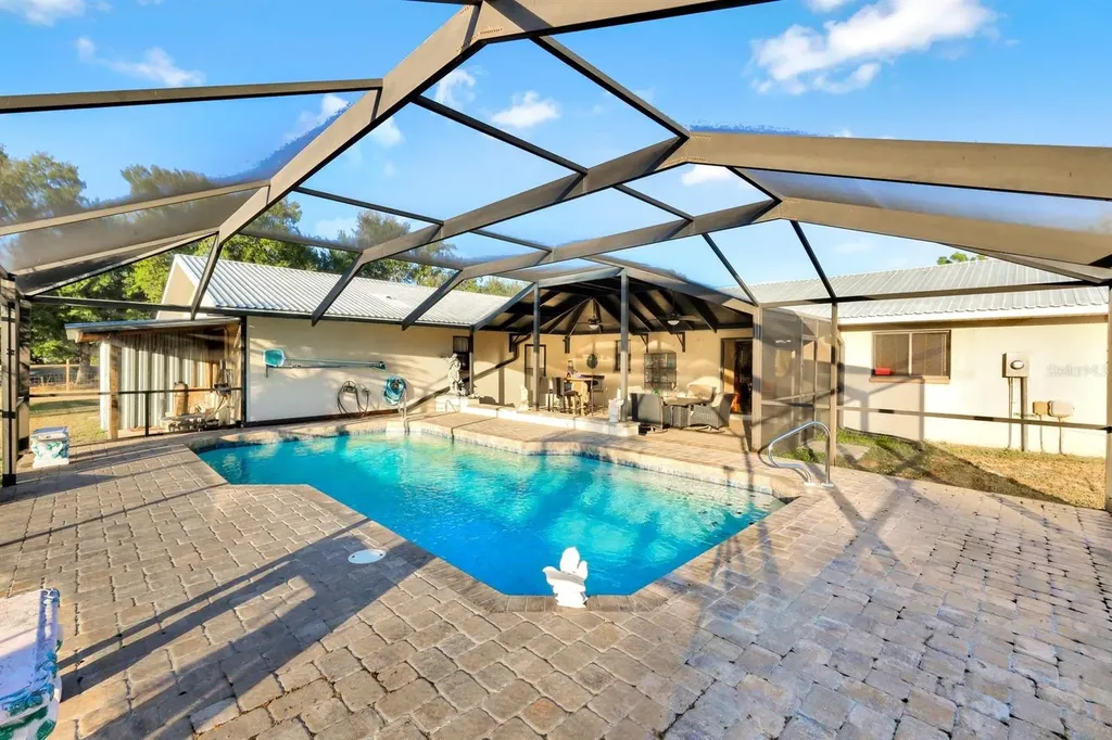16321 Slater Road North Fort Myers FL 33917