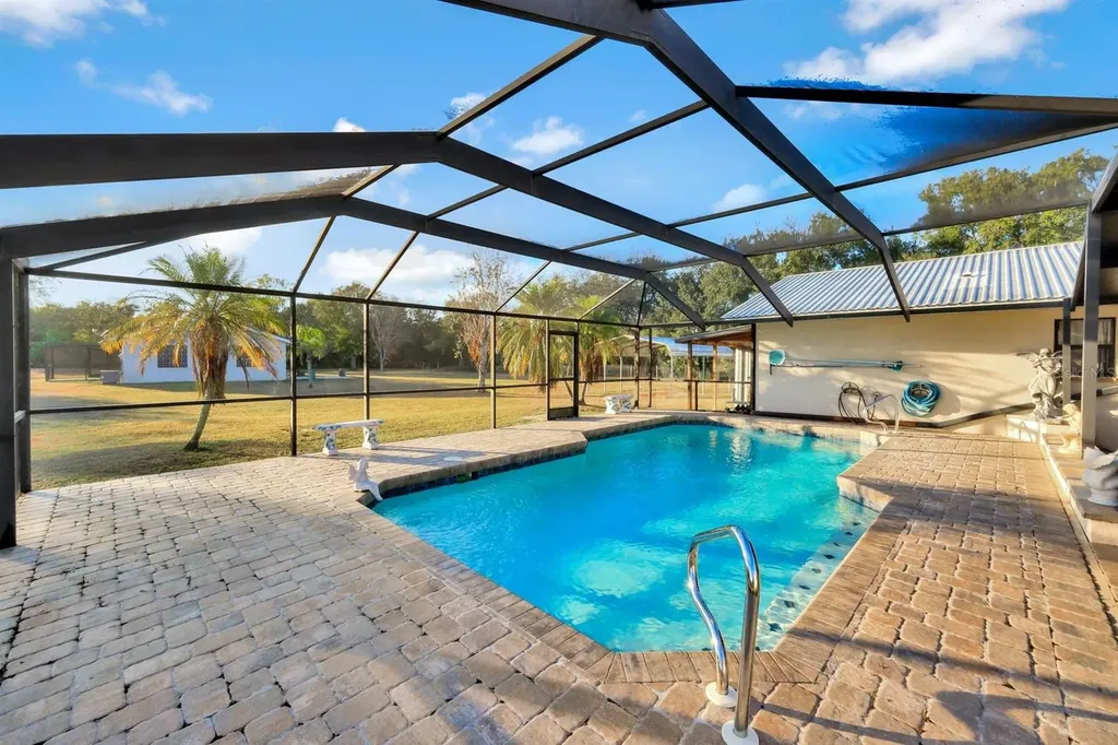 16321 Slater Road North Fort Myers FL 33917