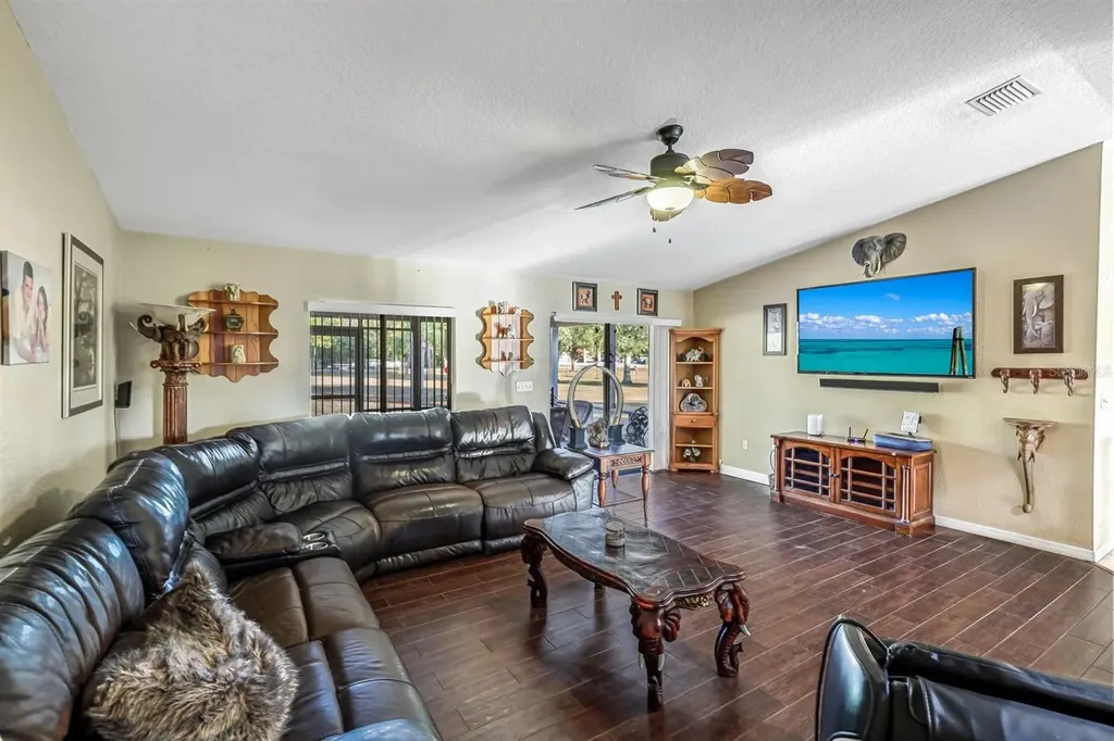 16321 Slater Road North Fort Myers FL 33917