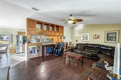 16321 Slater Road North Fort Myers FL 33917